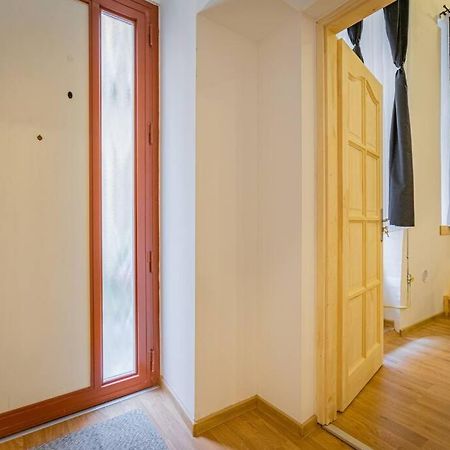 2 Bedroom Flat In The Dob Street, Venus Budapešť Exteriér fotografie